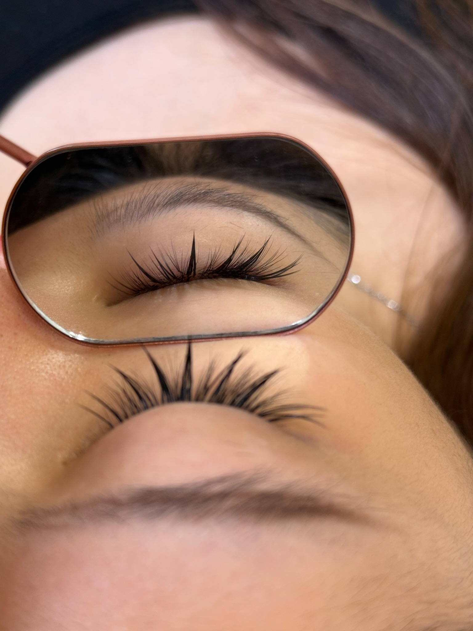 Soft natural Twinkle lash detail